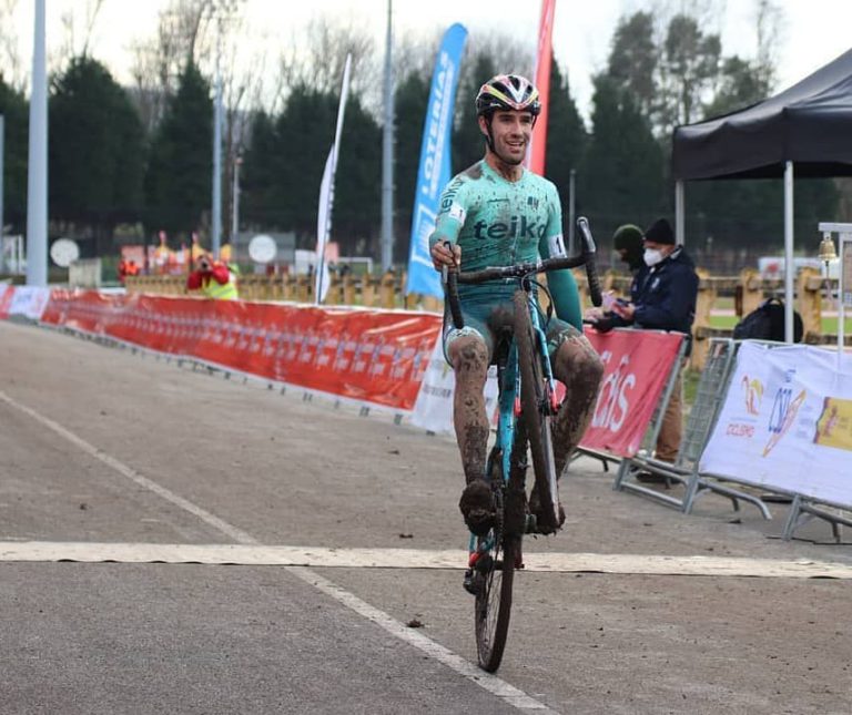 Felipe Orts campeón de España de ciclocrós