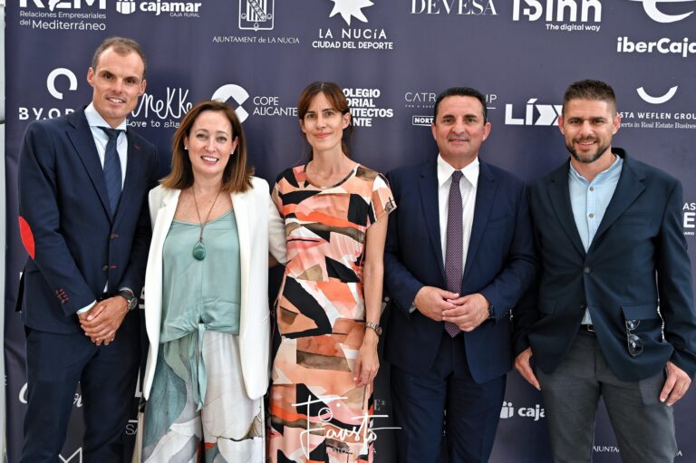 Berti Barber, Itziar López y Sergio Cortés, de Teika, presentes en los Premios REM.