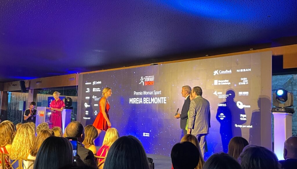 Premio Woman in Sport a la nadadora Mireia Belmonte