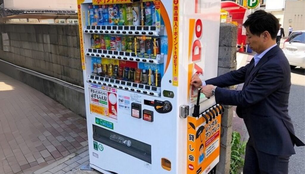 Máquina de vending de paraguas en Japón