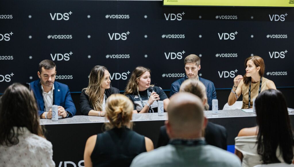 Sin duda ha sido un buen escaparate en el que dar a conocer nuestra apuesta, la mayor apuesta por el deporte femenino en la Comunidad Valenciana, e intentar involucrar cada vez a más empresas en beneficio del deporte femenino